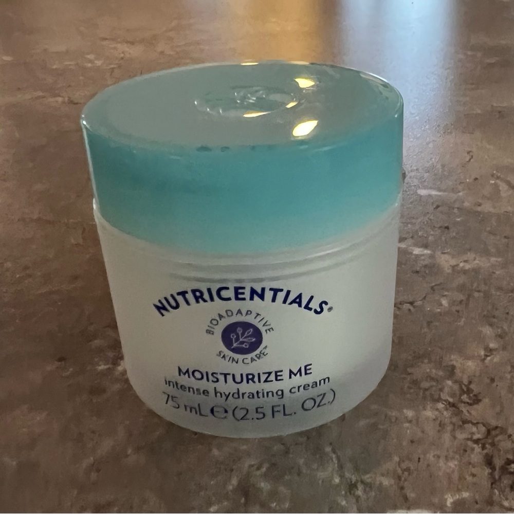 Moisturize Me Intense Hydrating Cream